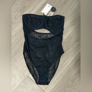 Else Lingerie Bodysuit Navy Lace NWT medium